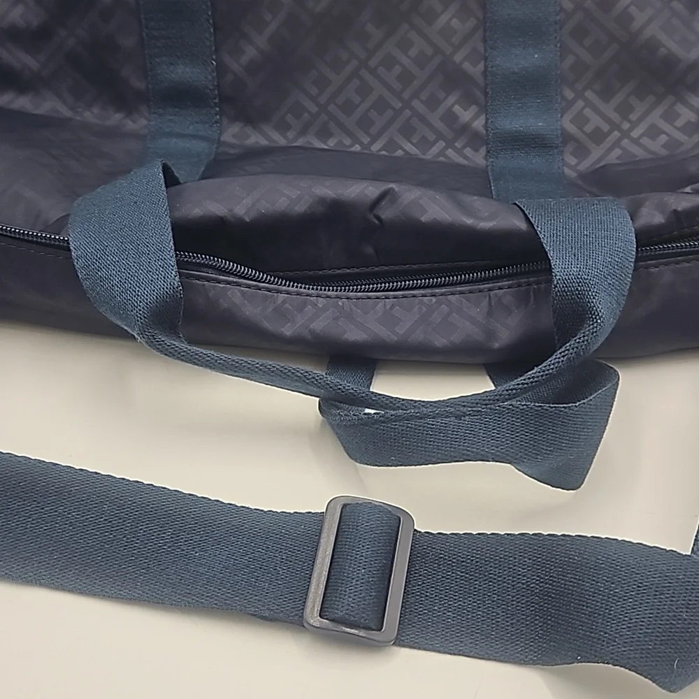 Tommy Hilfiger Duffle Bag